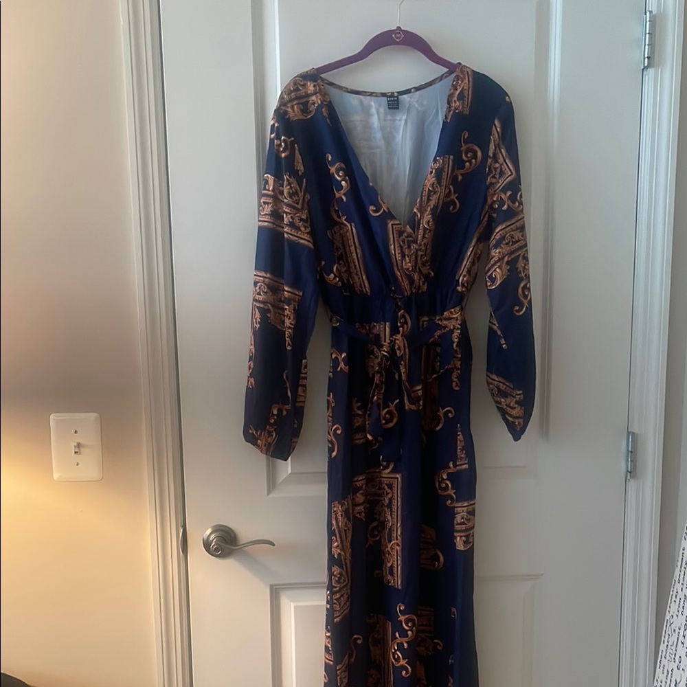 Elegant Blue and Gold Women's Dress